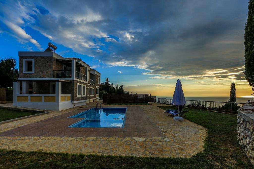 Villa Vera Áyios Nikítas Oda fotoğraf